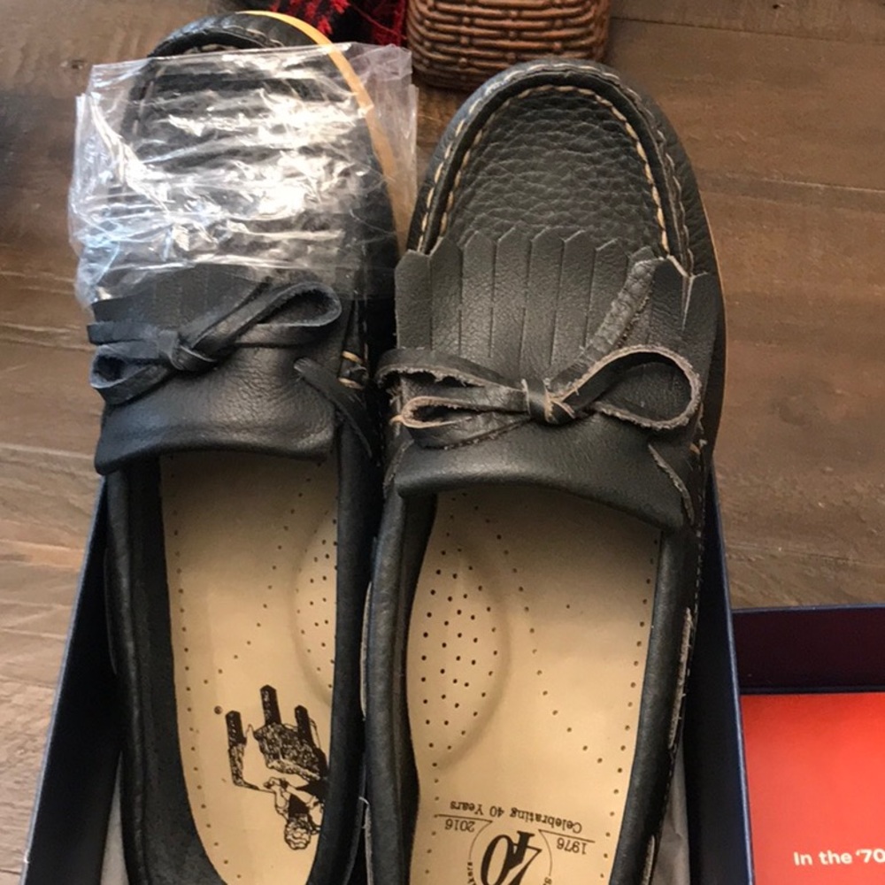 NWT SAS Kiltie 40 loafers!